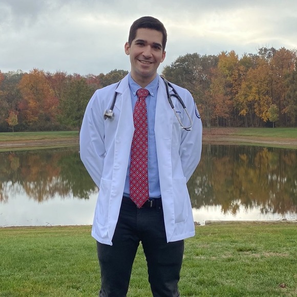 Meet your Posher, Carlos - Picture 1 of 1